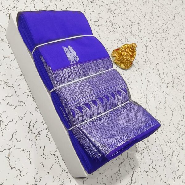 Kanjivaram Handloom Soft Silk Saree - Violet