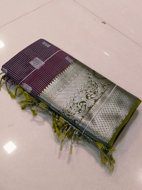 Kanjivaram Handloom Soft Silk Saree - Maroon