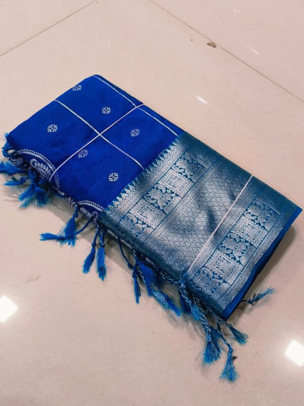 Kanjivaram Handloom Soft Silk Saree - Blue