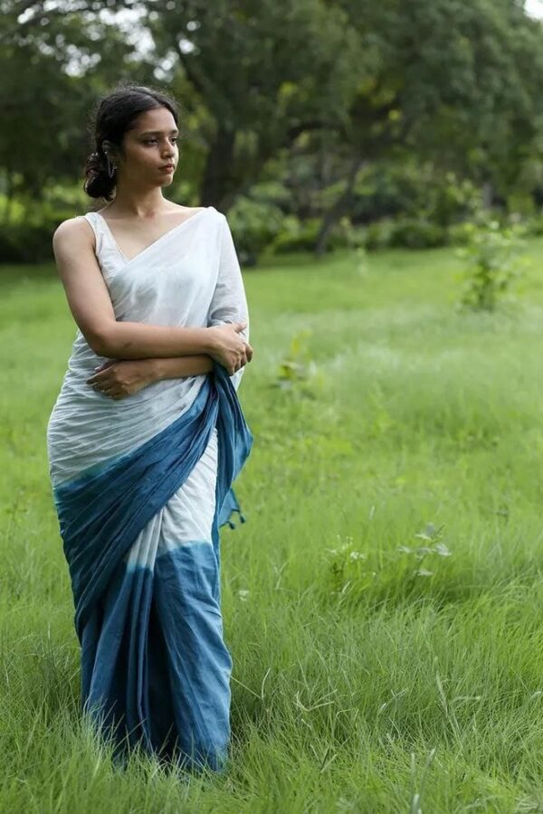 Floral Printed Soft Linen Saree