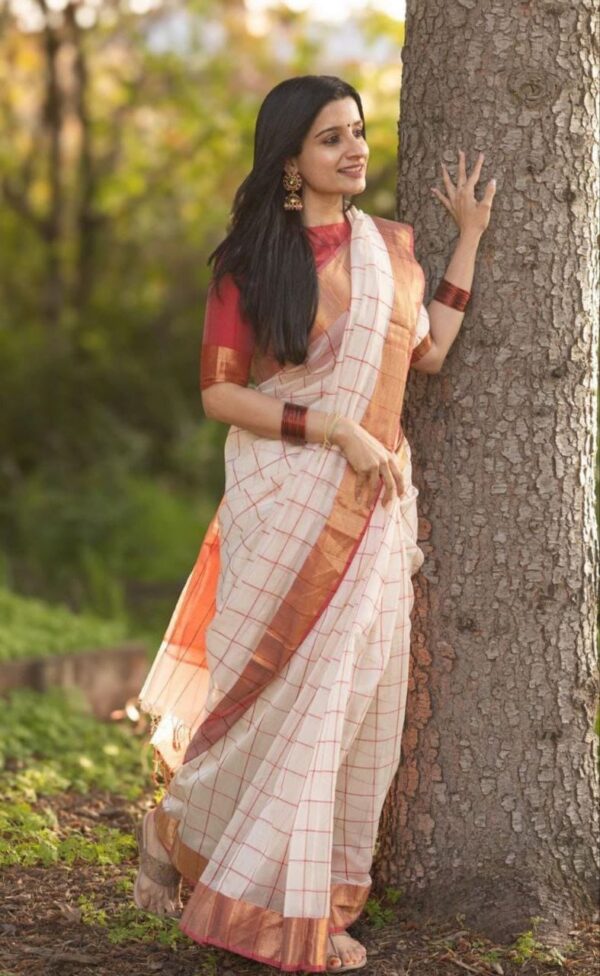 Ethnic Printed Soft Linen Saree