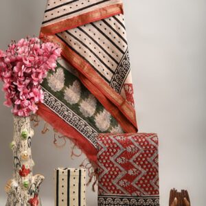 Maheswari Silk Unstitched Dress Material - Red